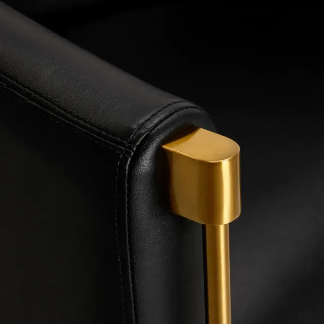 Poltrona Parrucchieri Luxury Nera con Base Oro | TOP SELLER!