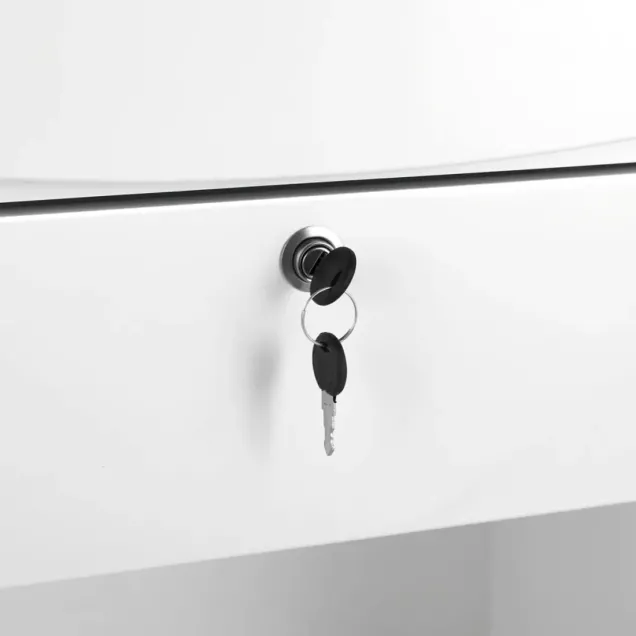 bancone con cassetto con chiave per cassa