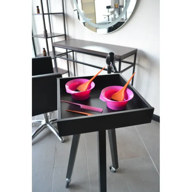 carrello per parrucchieri tintura